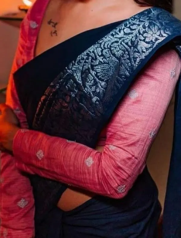 Blue_Embellished_Banarasi_Jacquard_Saree_(Blue)